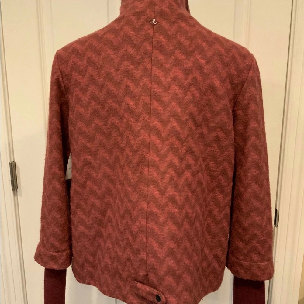 Prana Zigzag Patterned Jacket - Picture 5 of 6